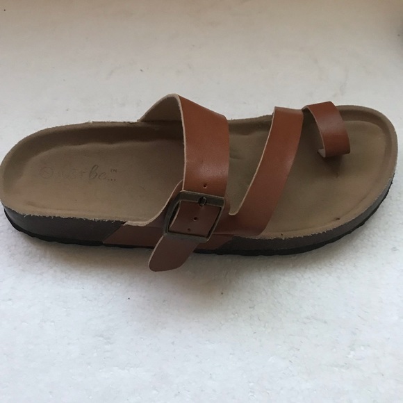 50% OFF!! JUST be... Leather Sandals Size 7 - Picture 3 of 6